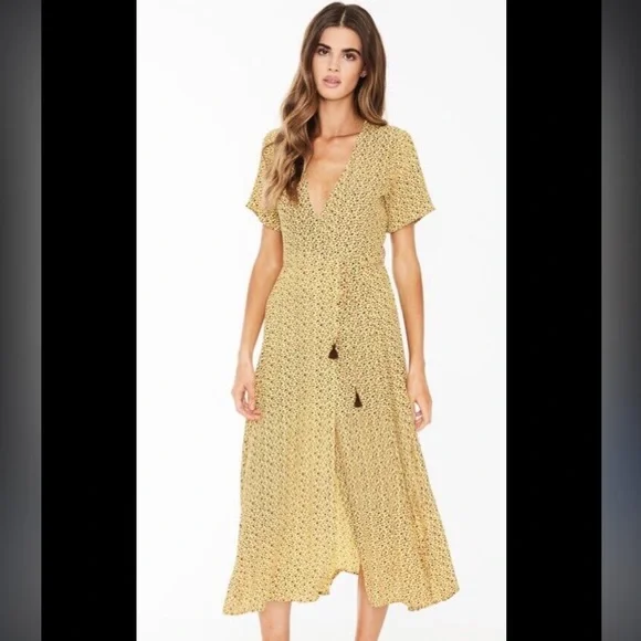 Faithfull the Brand | Dresses | Faithfull The Brand Leila Floral Vneck Wrap  Midi Dress Raquel Print Sz S 7 | Poshmark